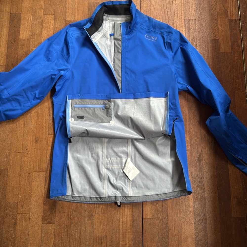 Gore Running GoreTex Active Waterproof Pullover - Picture 5 of 10